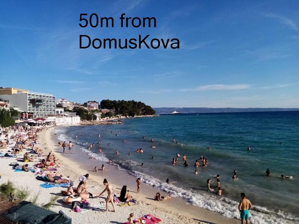 ポドストラナDomuskovaアパートメント エクステリア 写真